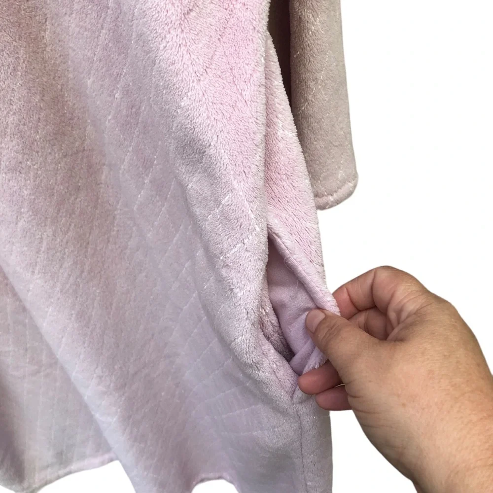 Oscar De La Renta Pink Fleece Night Robe size Large - Picture 4 of 10